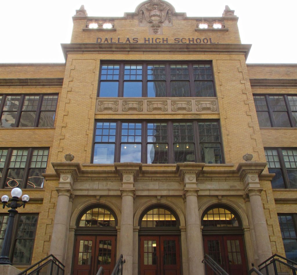 Hiring a Commercial Architect in Dallas